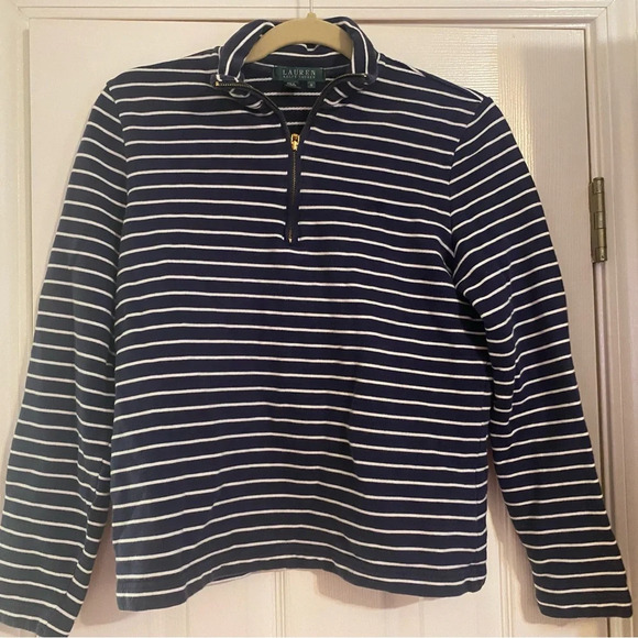 Lauren Ralph Lauren Sweatshirt - Picture 1 of 8